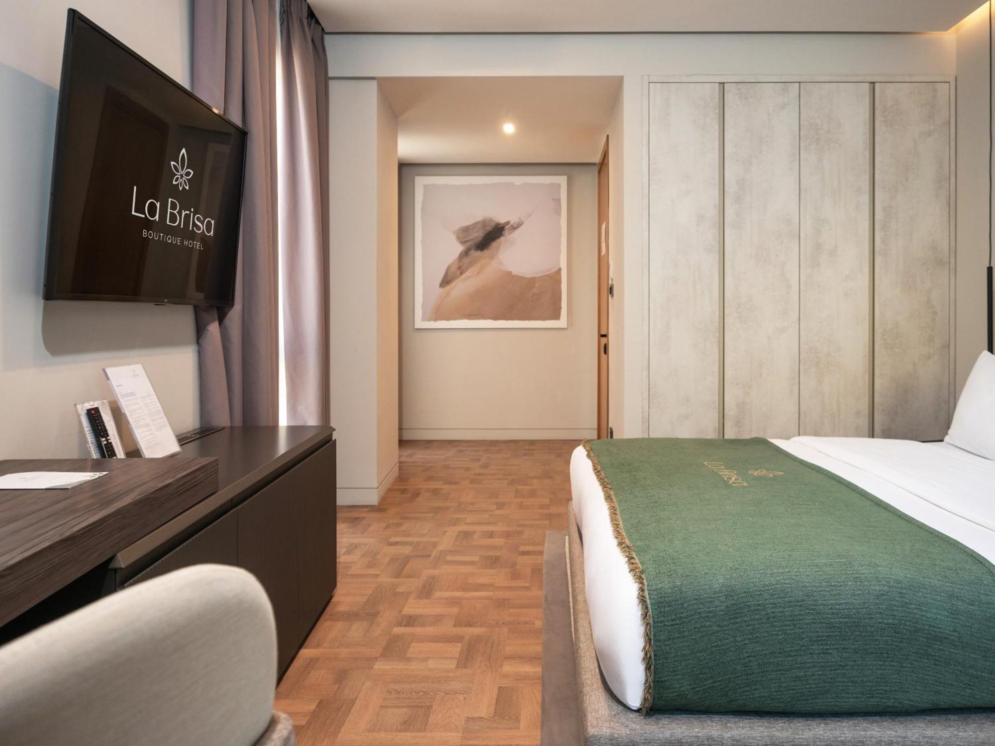 דרמי La Brisa Boutique Hotel מראה חיצוני תמונה